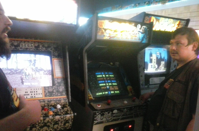 Illustration for article titled The Geek Empress Visits: Channel 3
Retro Gaming Center